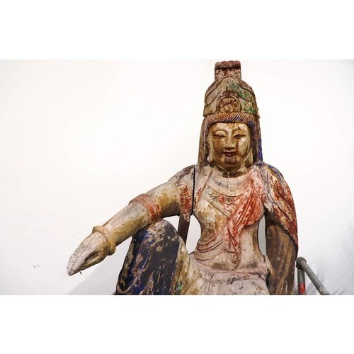 Wooden Idol of Eastern Deity Wooden Idol of Eastern Deity
