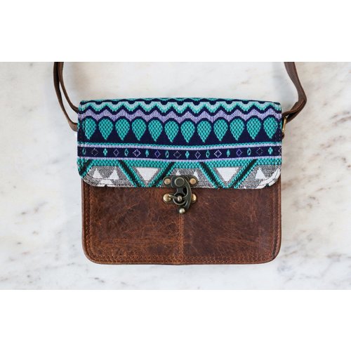 Beach Vibes Only! Fabric and Leather Bag Beach Vibes Only! Fabric and Leather Bag