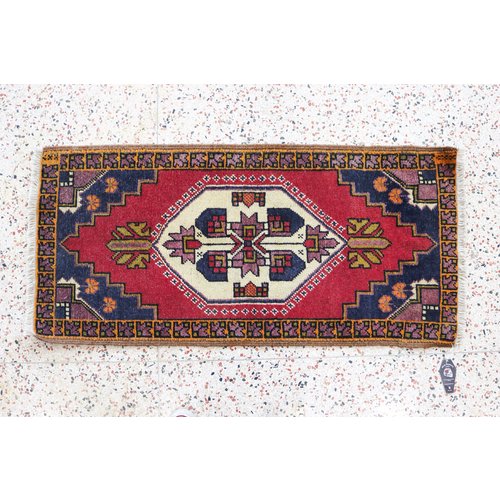 dps new Turkish hands-on vintage rug -19 x 35 dps new Turkish hands-on vintage rug -19 x 35