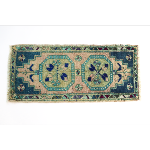 Handmade Vintage Turkish Kilim Rug - Blue and Green Handmade Vintage Turkish Kilim Rug - Blue and Green