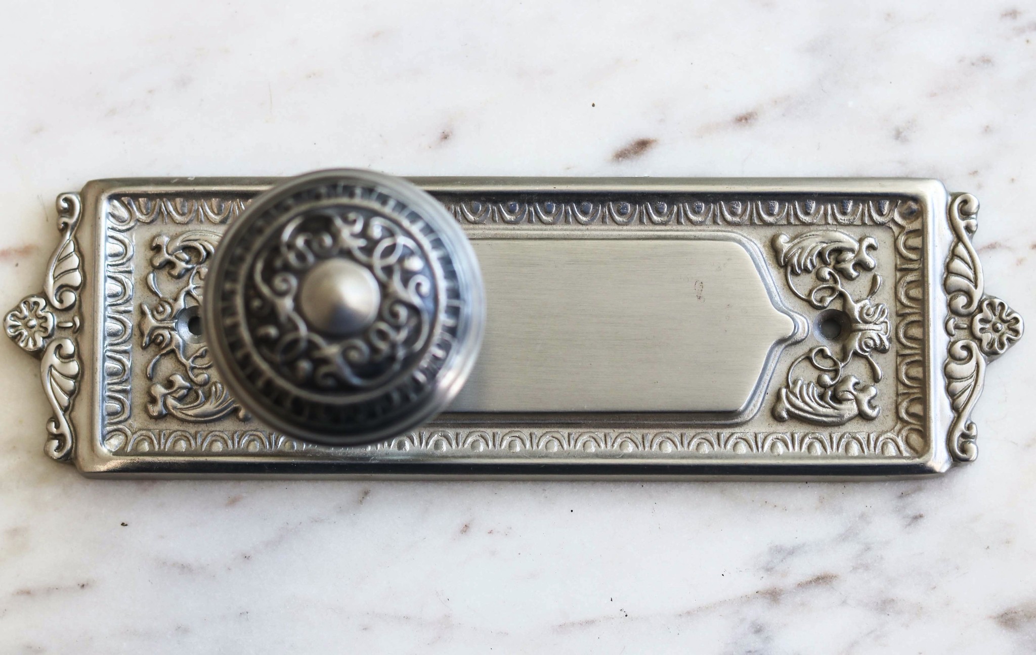 Emtek Door Knob and Escutcheon Plate Dead People's Stuff