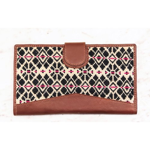 Marshe The Perfect Touch of Pink Clutch- Marshé Leather Marshe The Perfect Touch of Pink Clutch- Marshé Leather