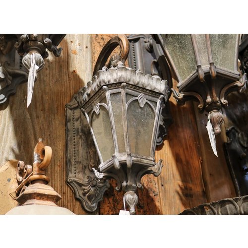 Victorian Style Exterior Sconce Light Victorian Style Exterior Sconce Light