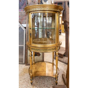 19Th Century Gilwood Vitrine 19Th Century Gilwood Vitrine