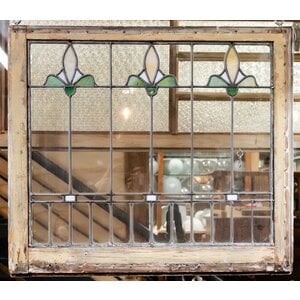 Green Fleur Stained Glass