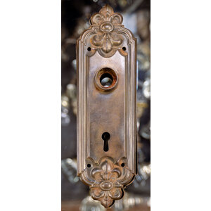 Antique Fleur-De-Lis Escutcheon