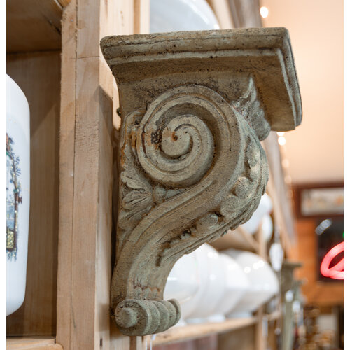 Single Acanthus Corbel Single Acanthus Corbel