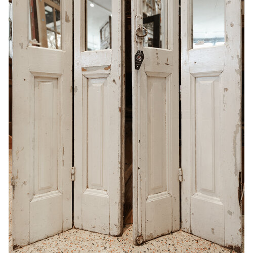 Egyptian Mirrored Bi-fold Doors