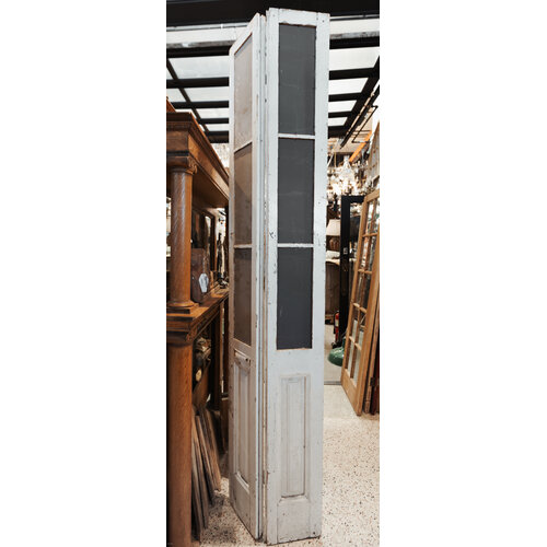 Egyptian Mirrored Bi-fold Doors