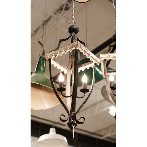 3 Socket Distressed Black & White Pendant Light 3 Socket Distressed Black & White Pendant Light