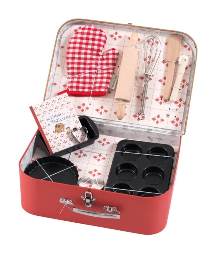 Speedy Monkey Baking Set in Suitcase