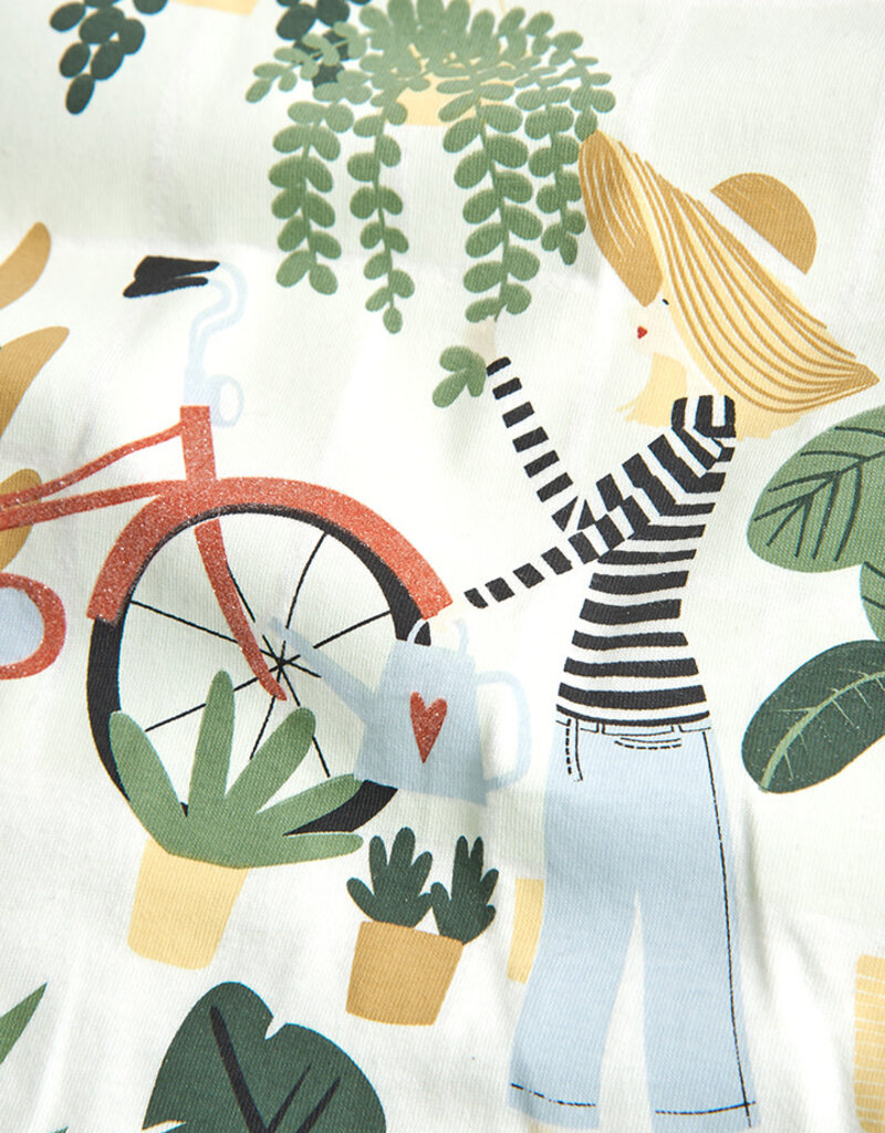 White Knit Top w/Print