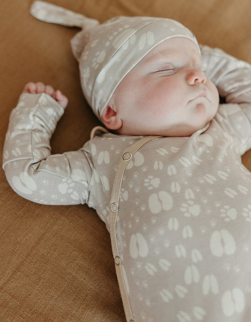 Copper Pearl Newborn Knotted Gown Tracker