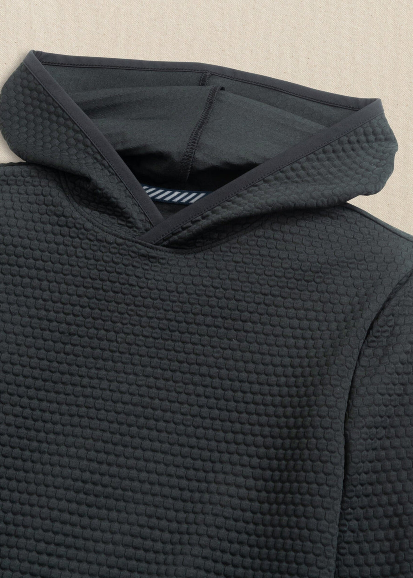 Southern Tide L/S Scuttle Hoodie Caviar Black