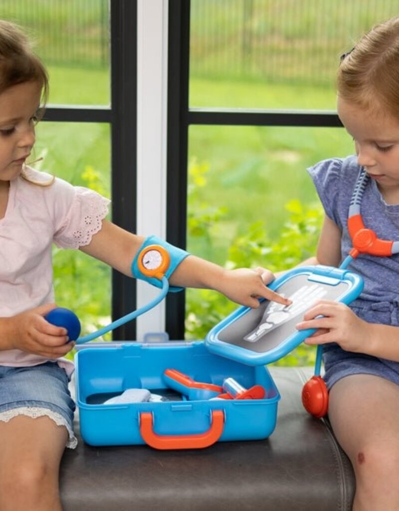 Fat Brain Pretendables Doctor Set