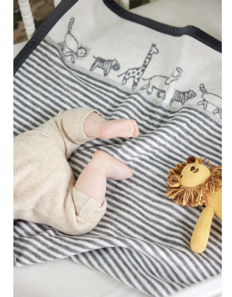 ChappyWrap Jungle Walk Grey Mini Blanket