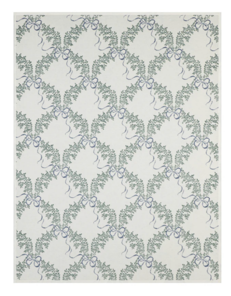 ChappyWrap Boxwood Wreaths Blanket