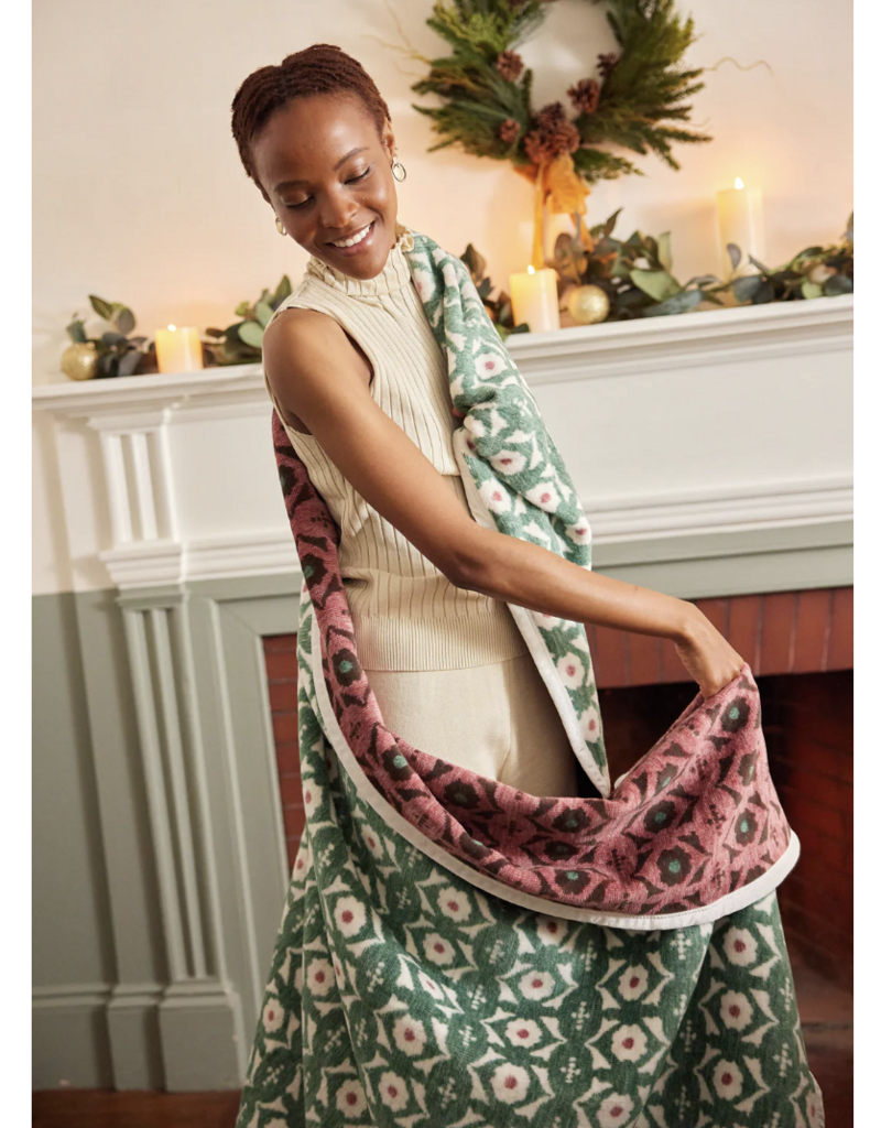 ChappyWrap Frances Floral Blanket