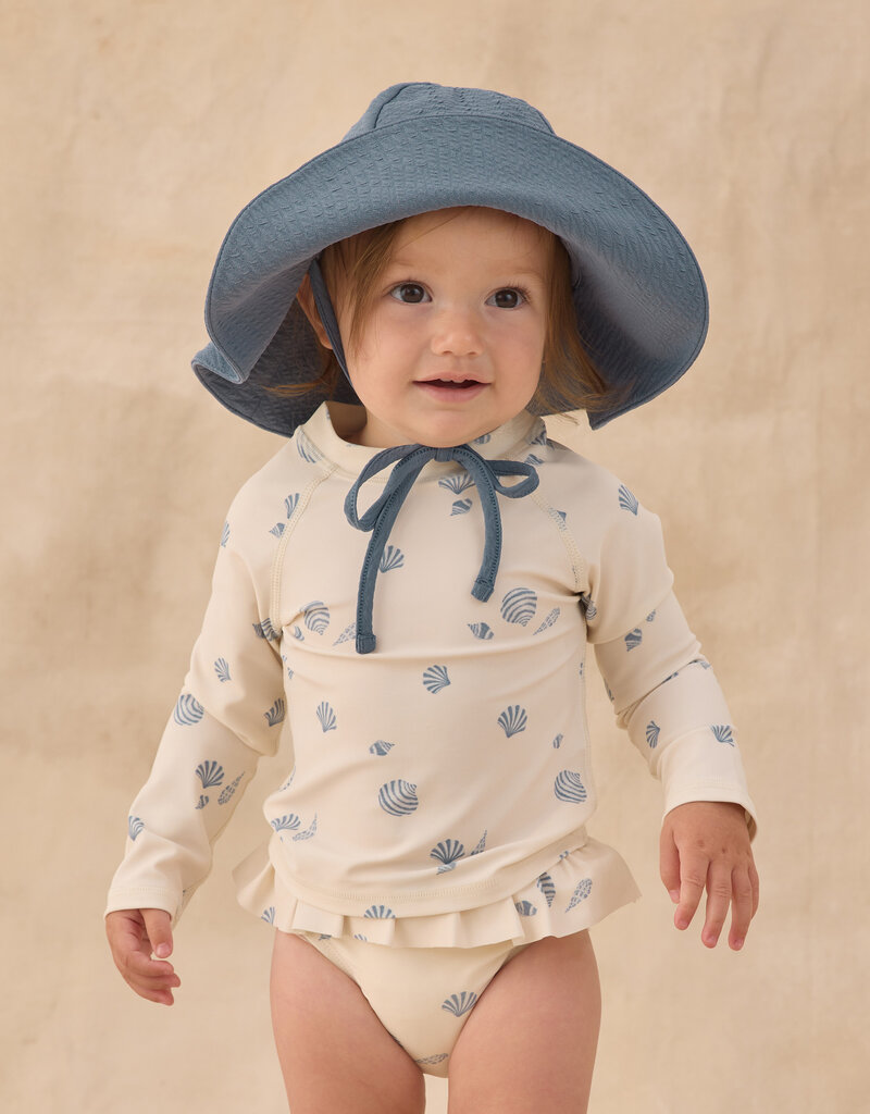 Rylee + Cru Inc. RASHGUARD GIRLS SET SEASHELLS