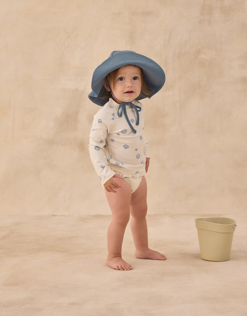 Rylee + Cru Inc. RASHGUARD GIRLS SET SEASHELLS