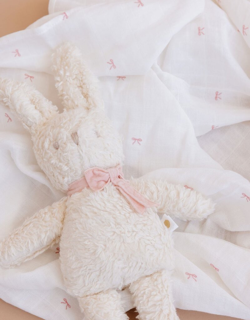 The Blueberry Hill Pink Bow Organic Muslin Blanket