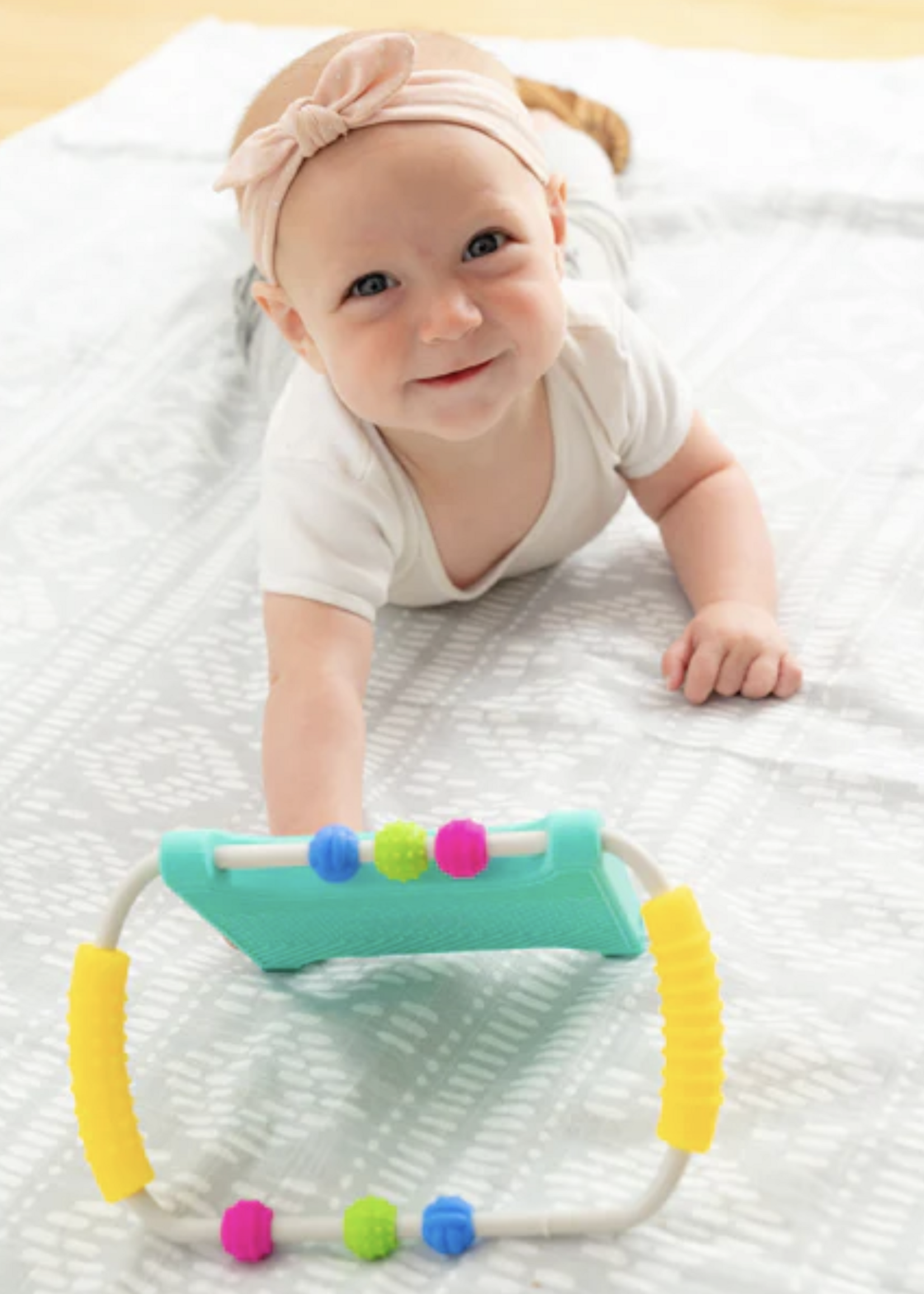 Mobi Games Peeka Developmental Mirror