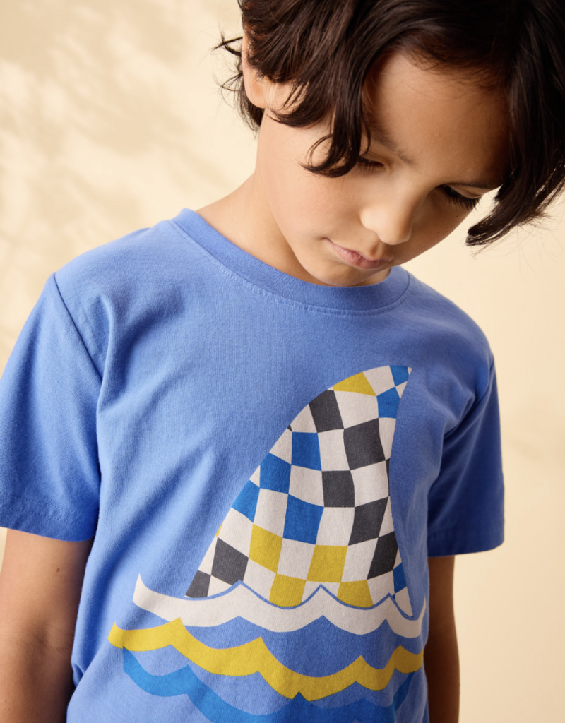 Tea Collection FIN IN THE FLOW GRAPHIC TEE BLUE YARROW