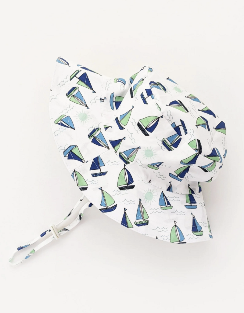 Boating Bucket Hat w/Breakaway Strap