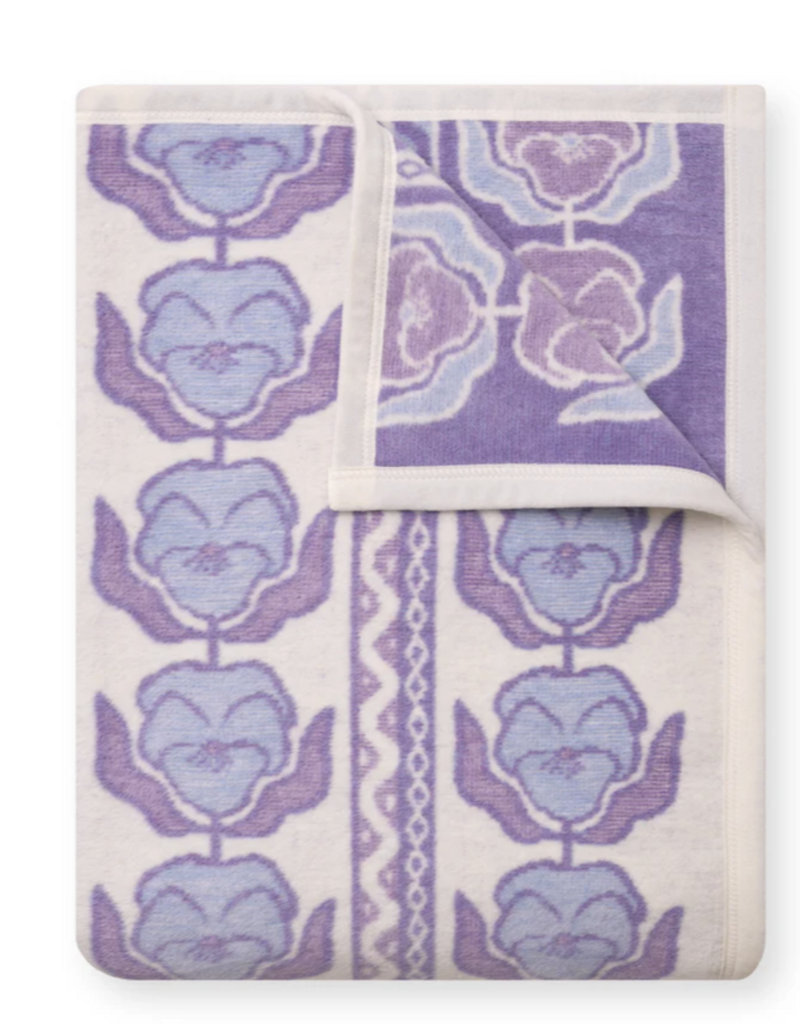 ChappyWrap Violets Blanket