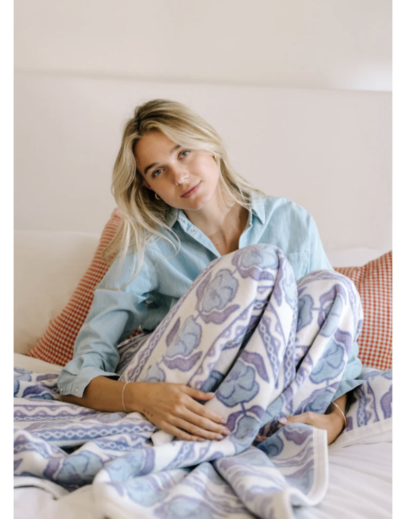 ChappyWrap Violets Blanket