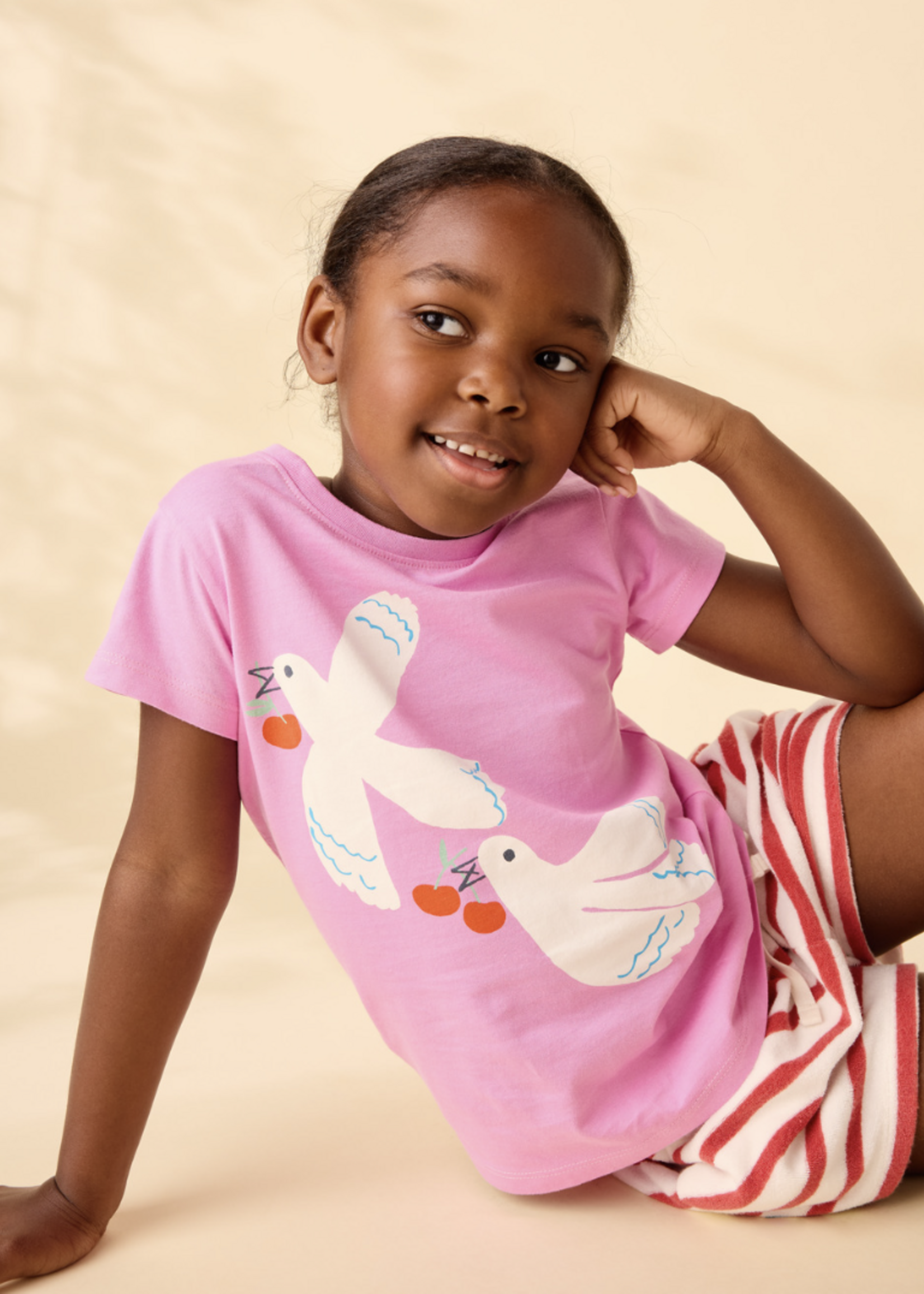 Tea Collection CHERRY WINGS GRAPHIC TEE PERENNIAL PINK