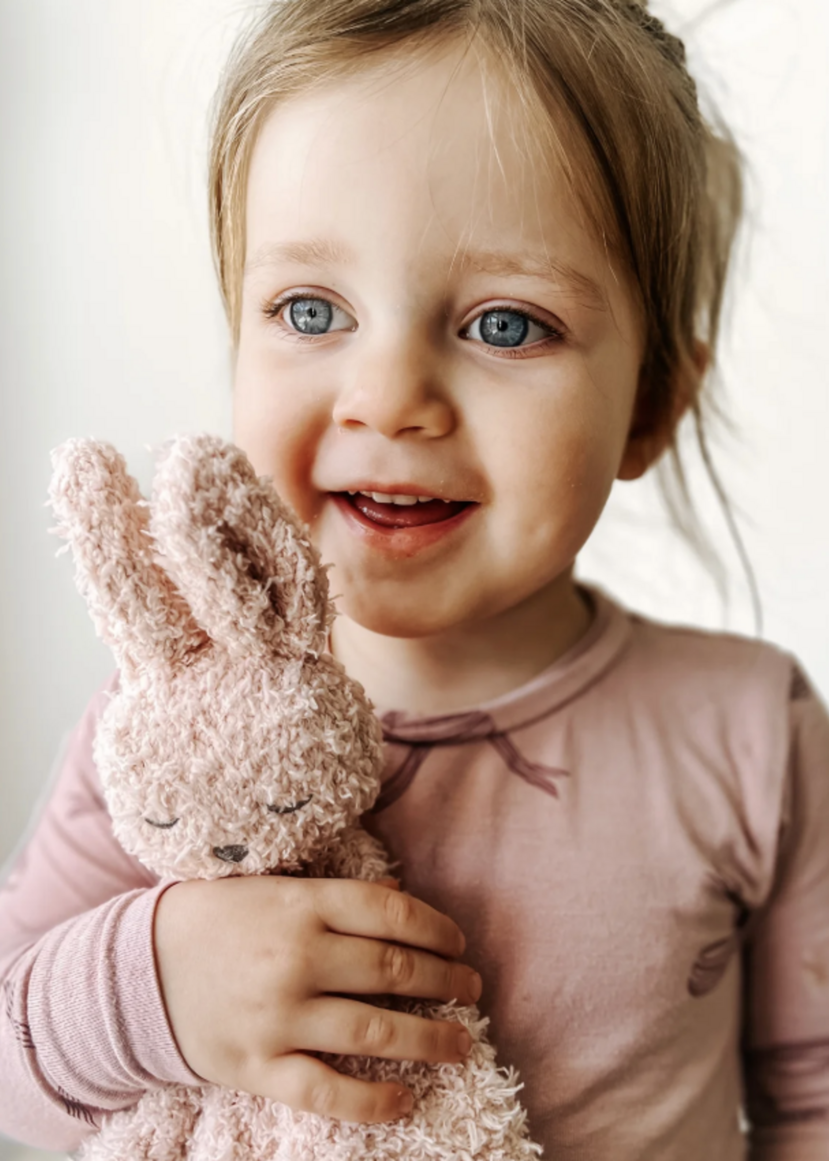 Calla & Friends Little Snuggles Rattle Bunny Petal Pink