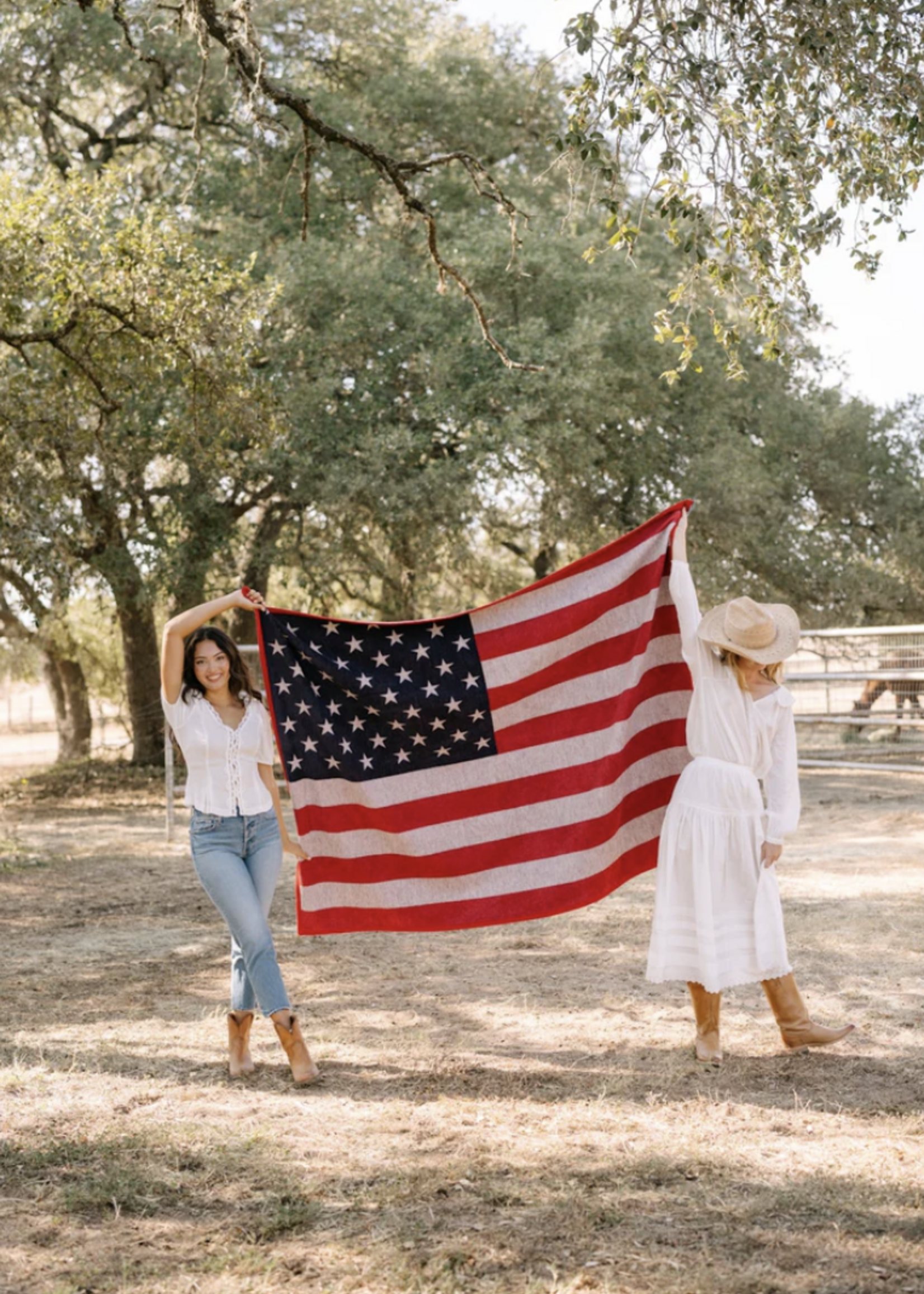 ChappyWrap American Flag Blanket