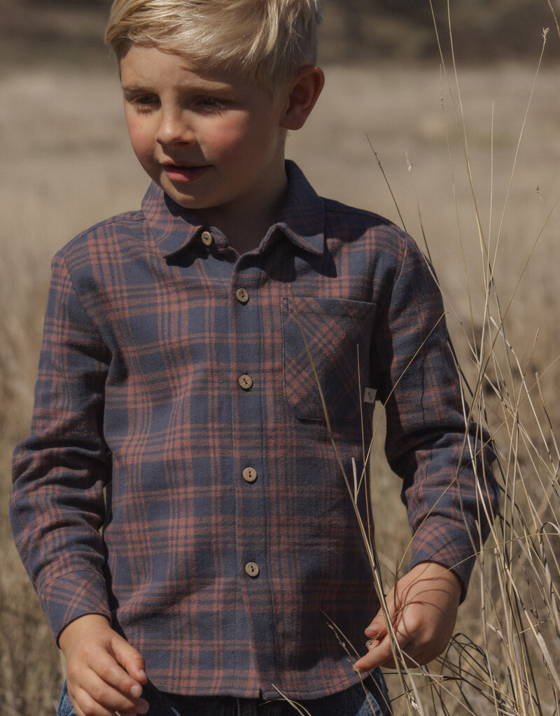 Rylee + Cru Inc. COLLARED LONG SLEEVE SHIRT MIDNIGHT PLAID