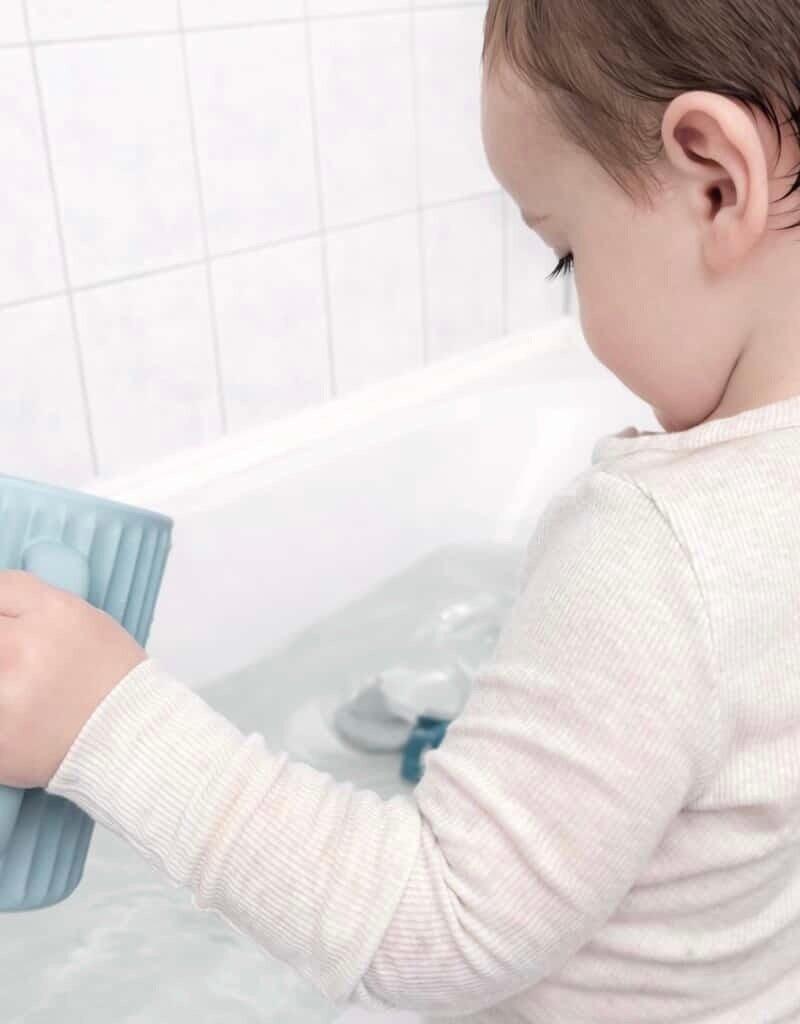 Calla & Friends Ripple Rinse Cup