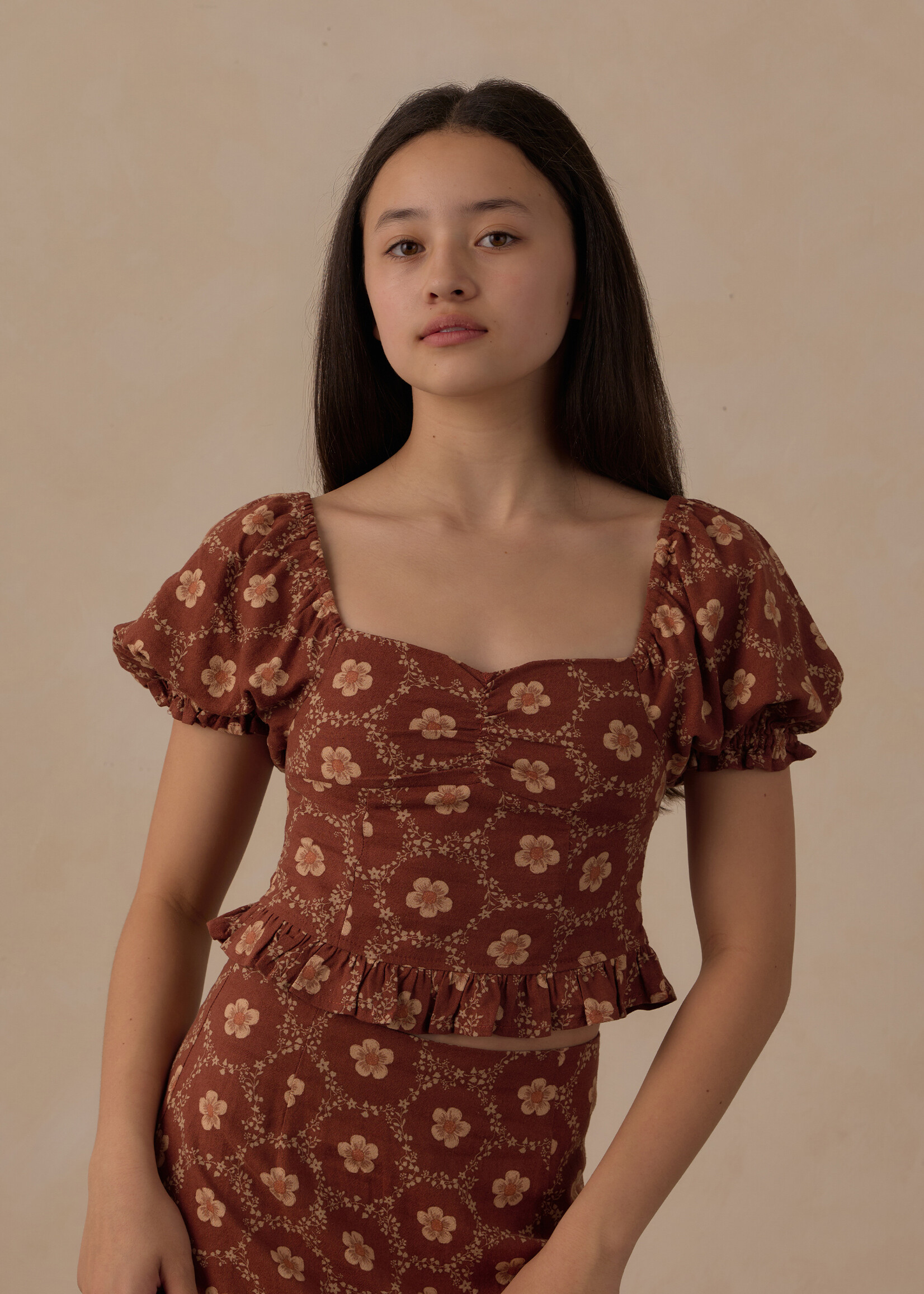 Rylee + Cru LLC TEEN ZOE TOP BRICK DAISIES