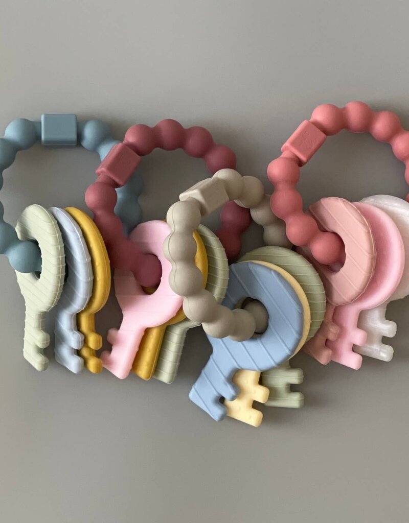 Three Hearts & Co. Key Rattle Teether