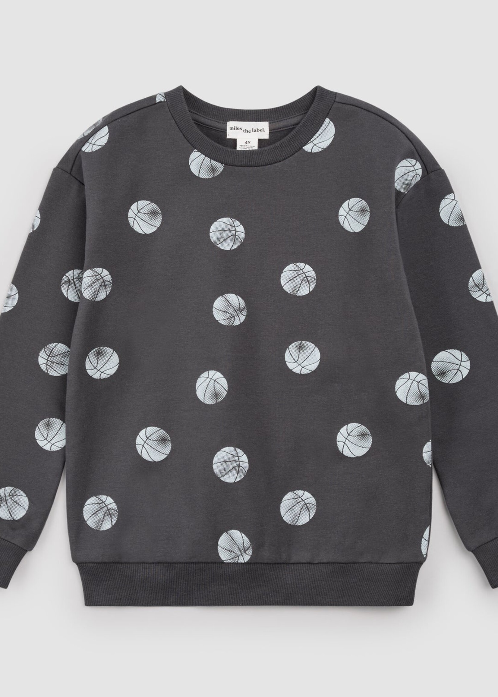 miles the label L/S CREW NECK SWEATSHIRT w/BASKETBALLS