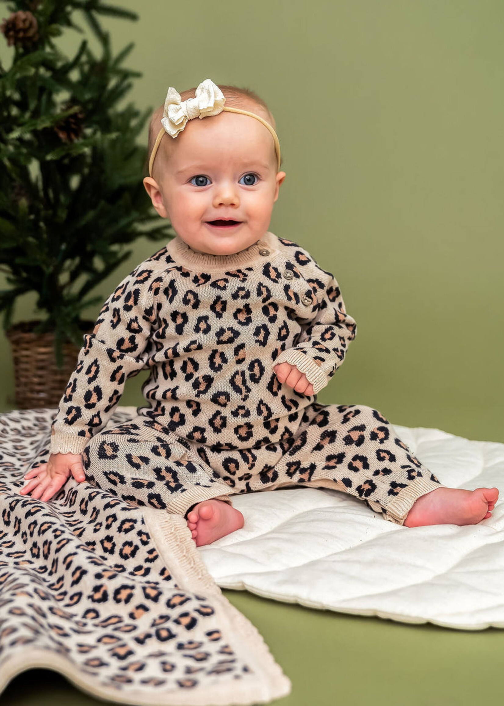 Viverano Leopard Jacquard Knit Baby Jumpsuit