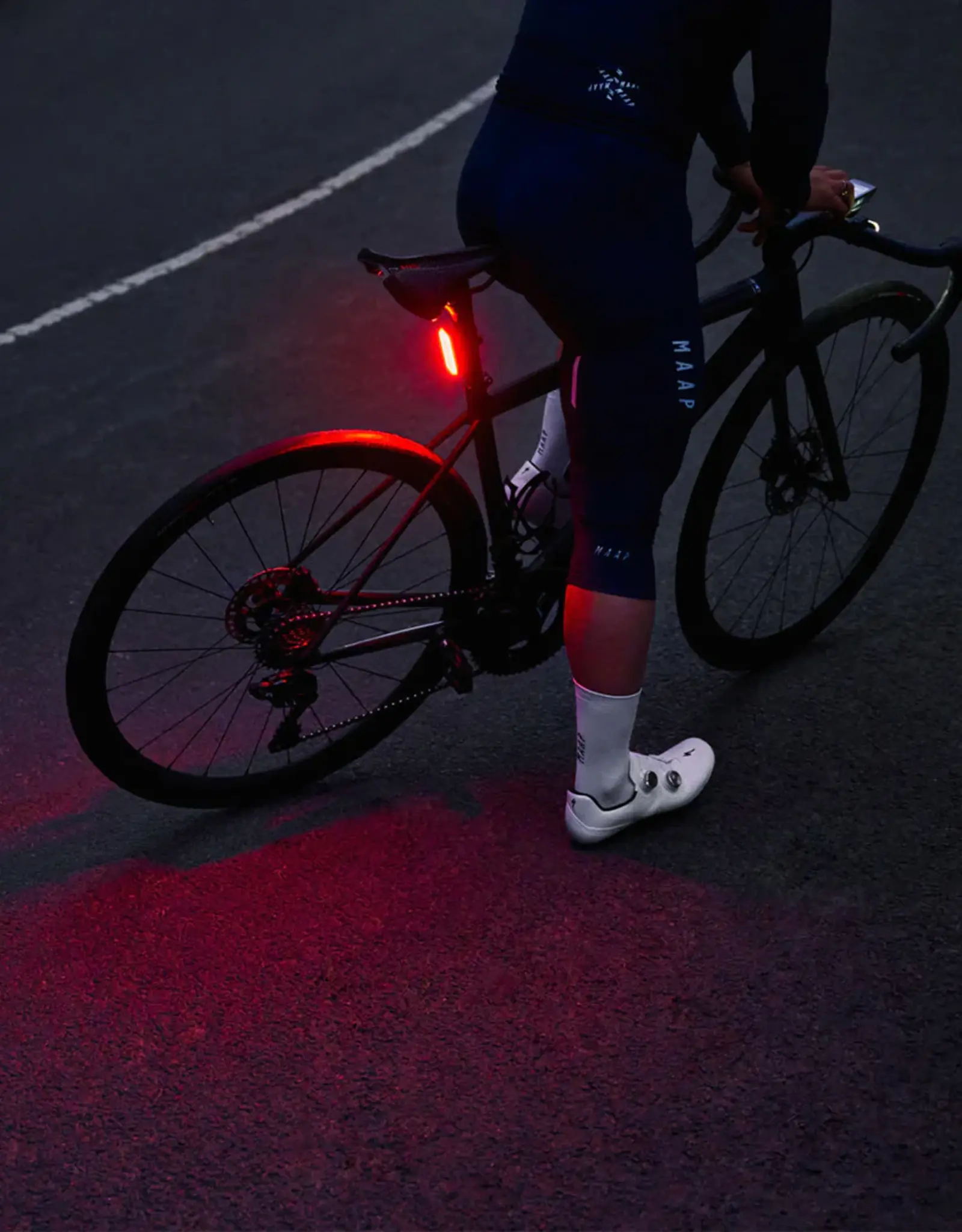 Knog Knog Blinder 1300 (front) & Blinder 150 (rear) USB Bicycle light Set