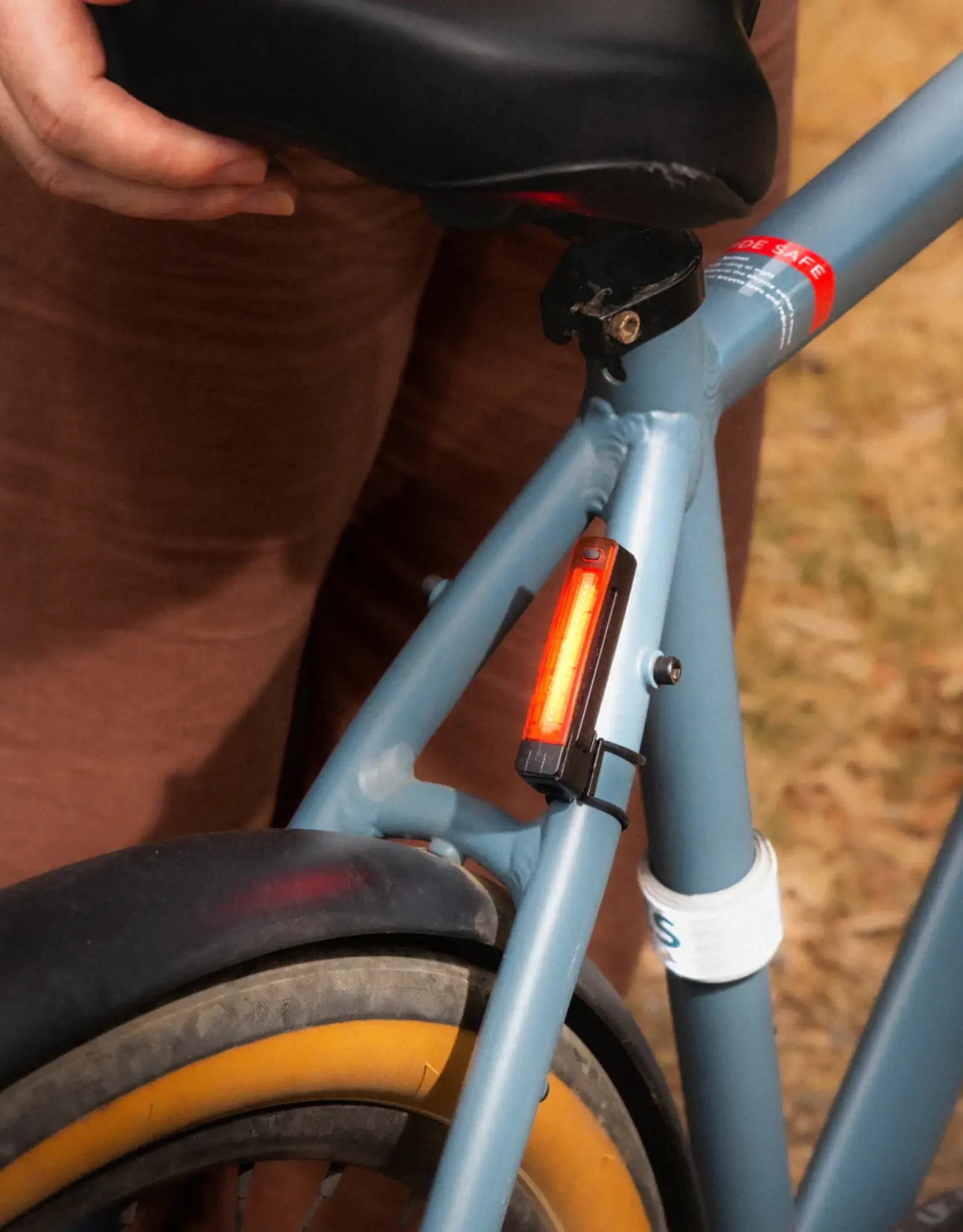 Knog Knog Blinder 600 (front) & Blinder Plus 20 (rear) USB Black Bicycle Light Set