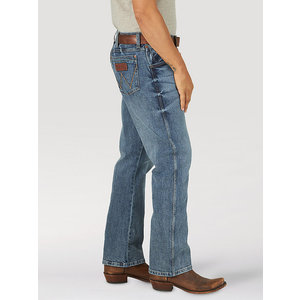 Wrangler WRT20 - Retro Relaxed Fit Boot Cut