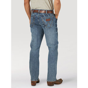 Wrangler WRT20 - Retro Relaxed Fit Boot Cut