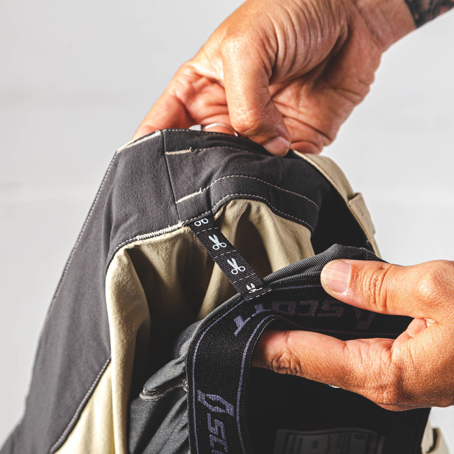 Scott Scott Trail Flow Shorts with Pad