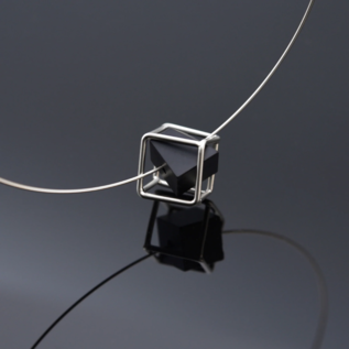Ray Neck Cuff Necklace (slv/blk)