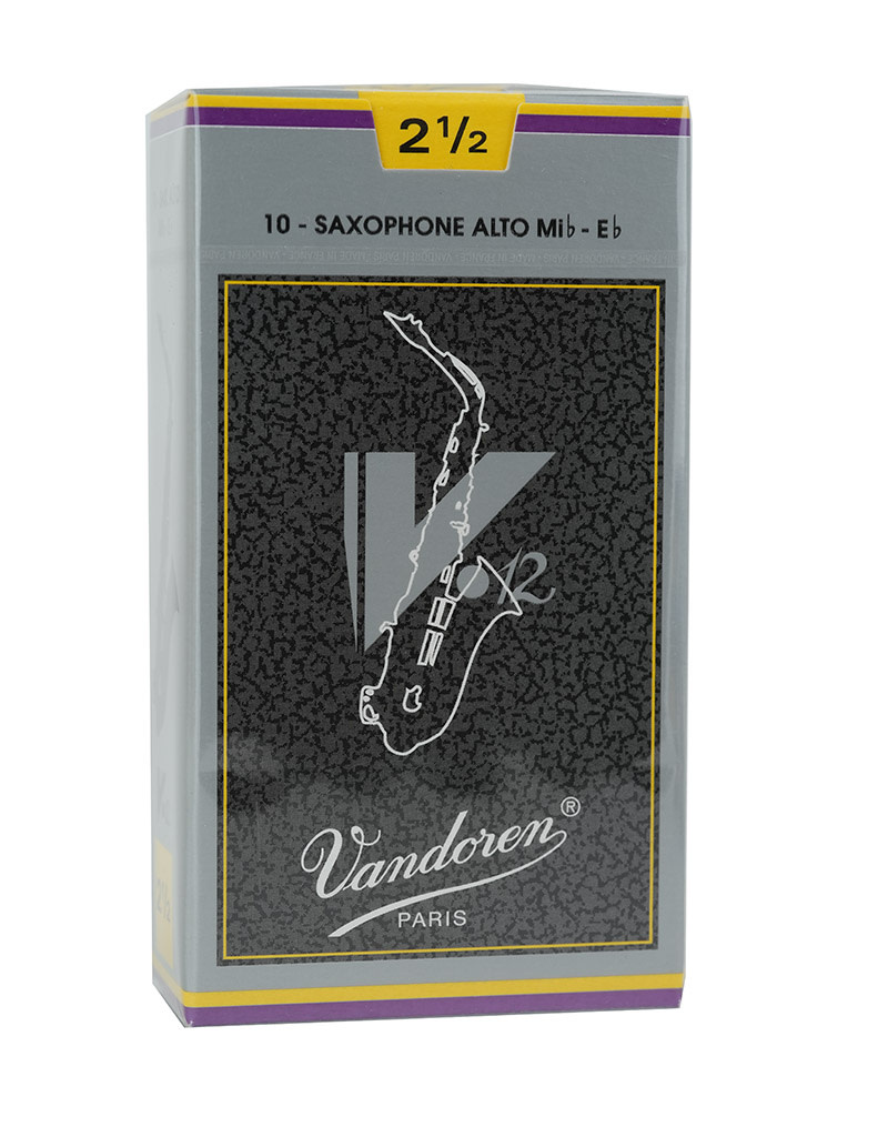 Amazon.com: Vandoren SR613 Alto Sax V.12 Reeds Strength 3