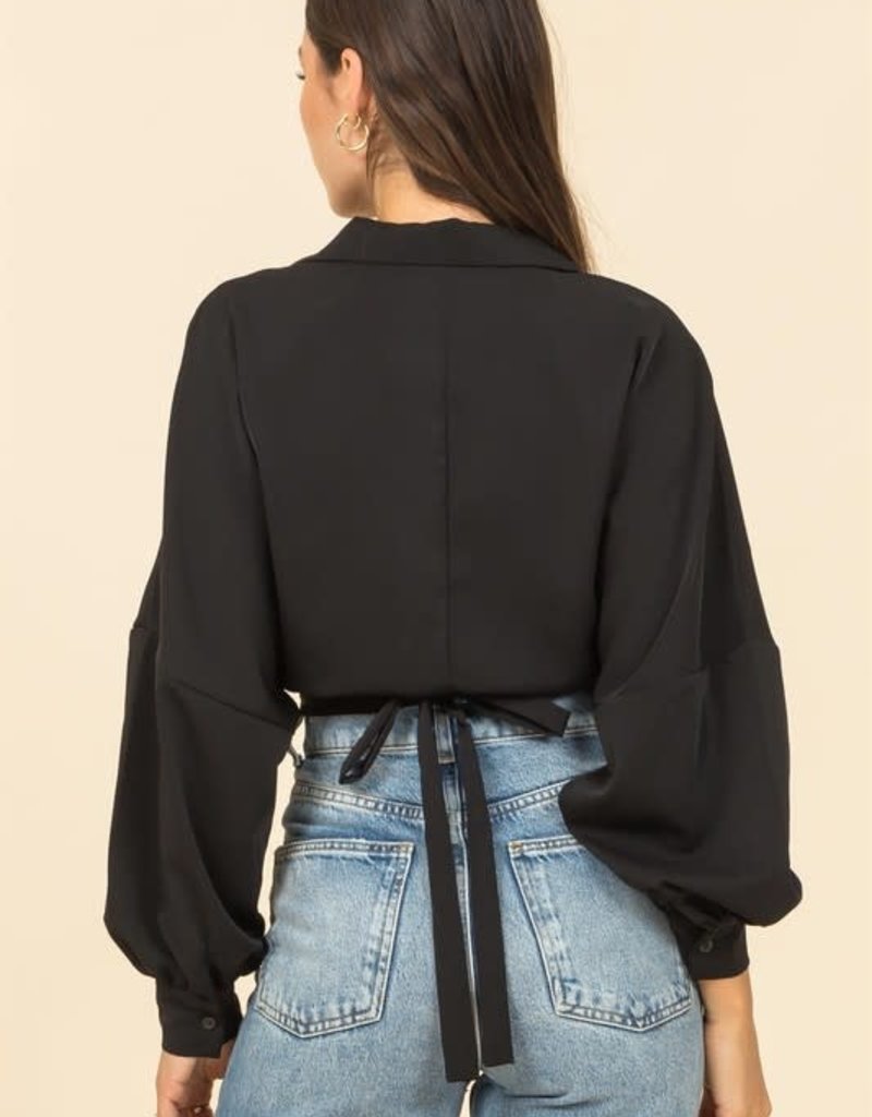 its a date cropped collared top