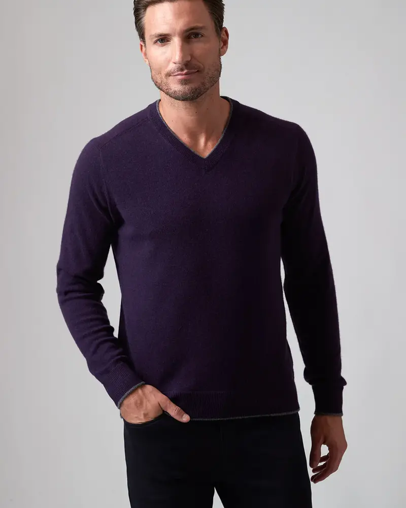 Raffi Raffi V-Neck Cashmere Sweaters