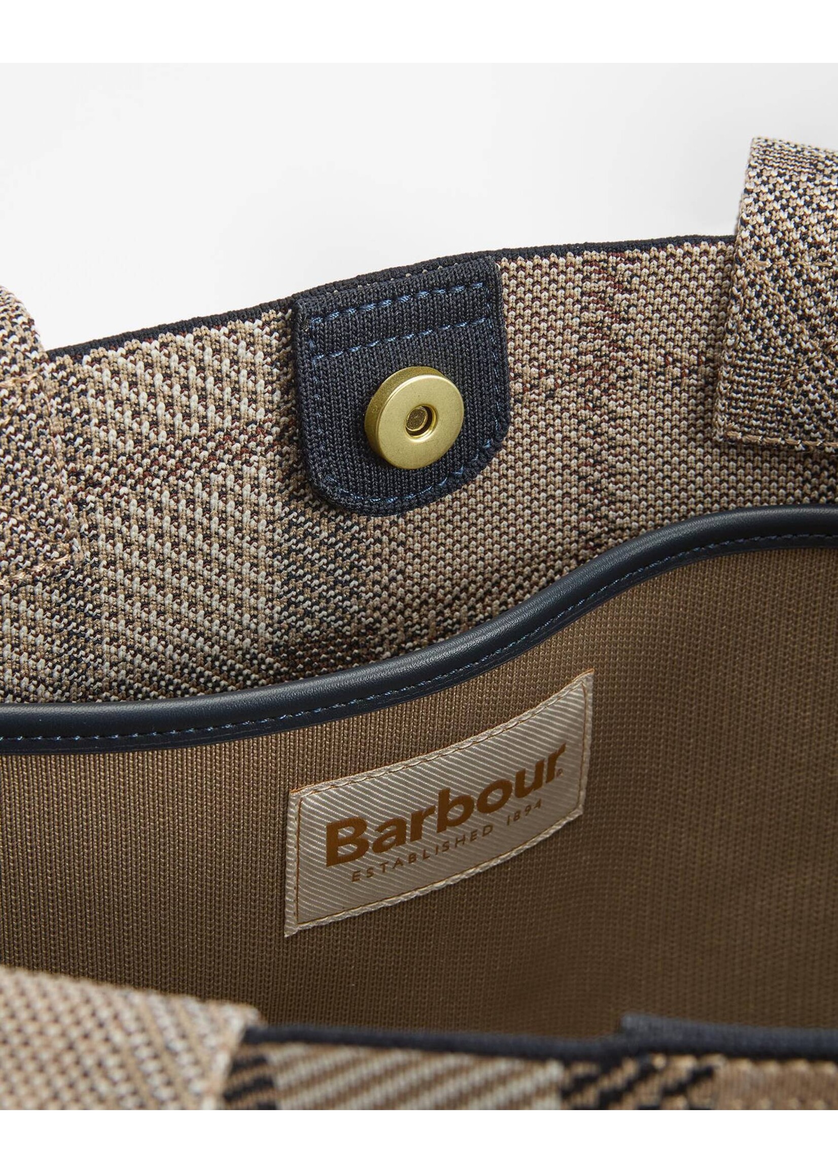 Barbour US for Men & Women Barbour Layla Tartan Large Tote