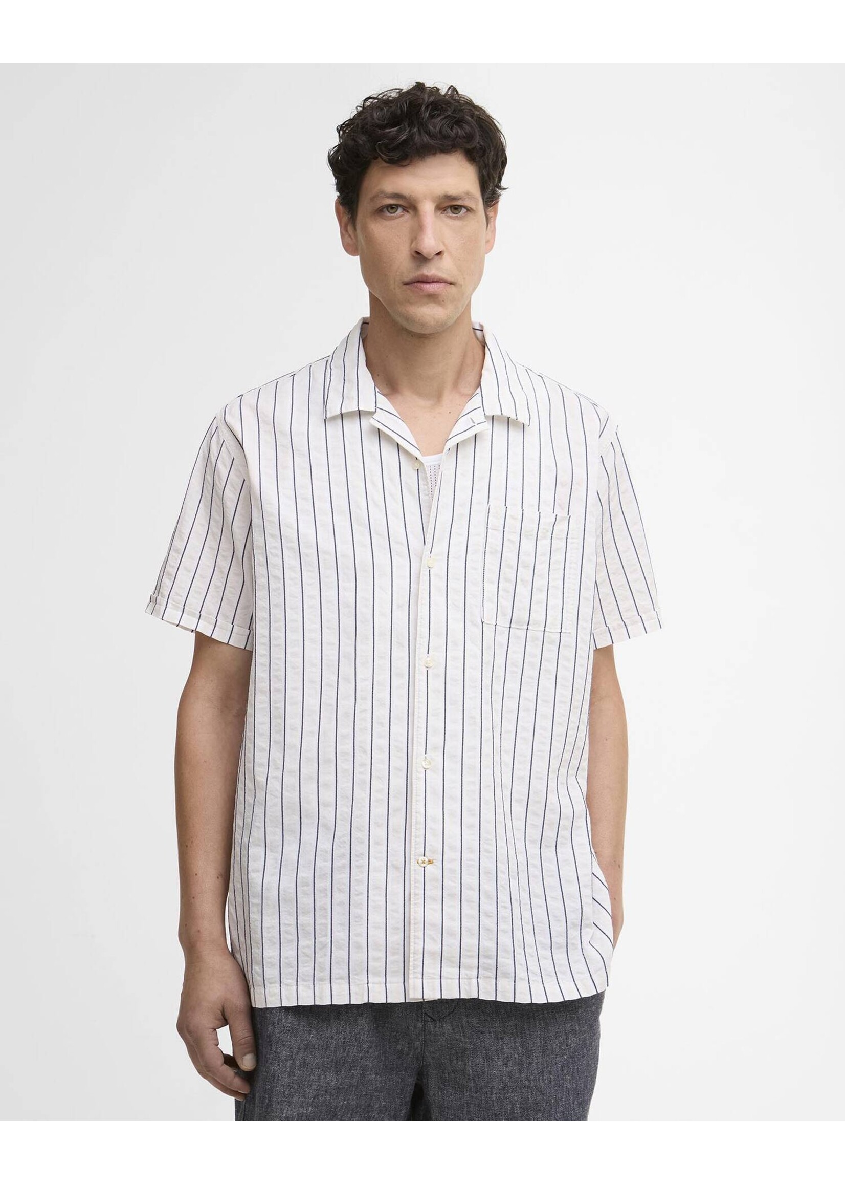 Barbour US for Men & Women Barbour Park Seersucker Summerfit Shirt